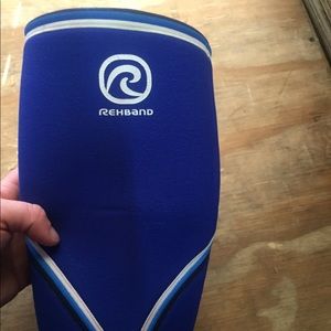 Rehband knee sleev